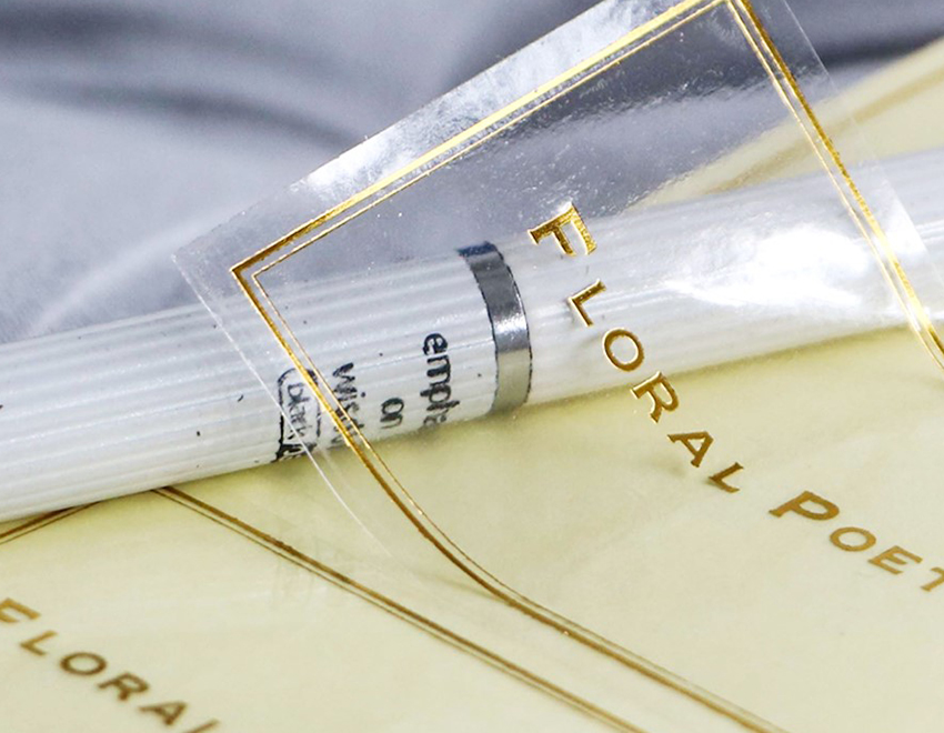 山東燙金透明膜標(biāo)簽